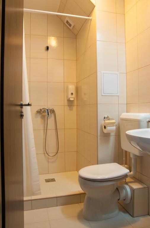 Hotel Pallone Balatonfüred Szoba fotó